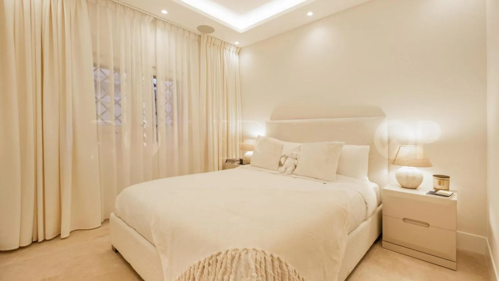 The Exquisite Townhouse In Aloha Gardens Villa Marbella 0*,
