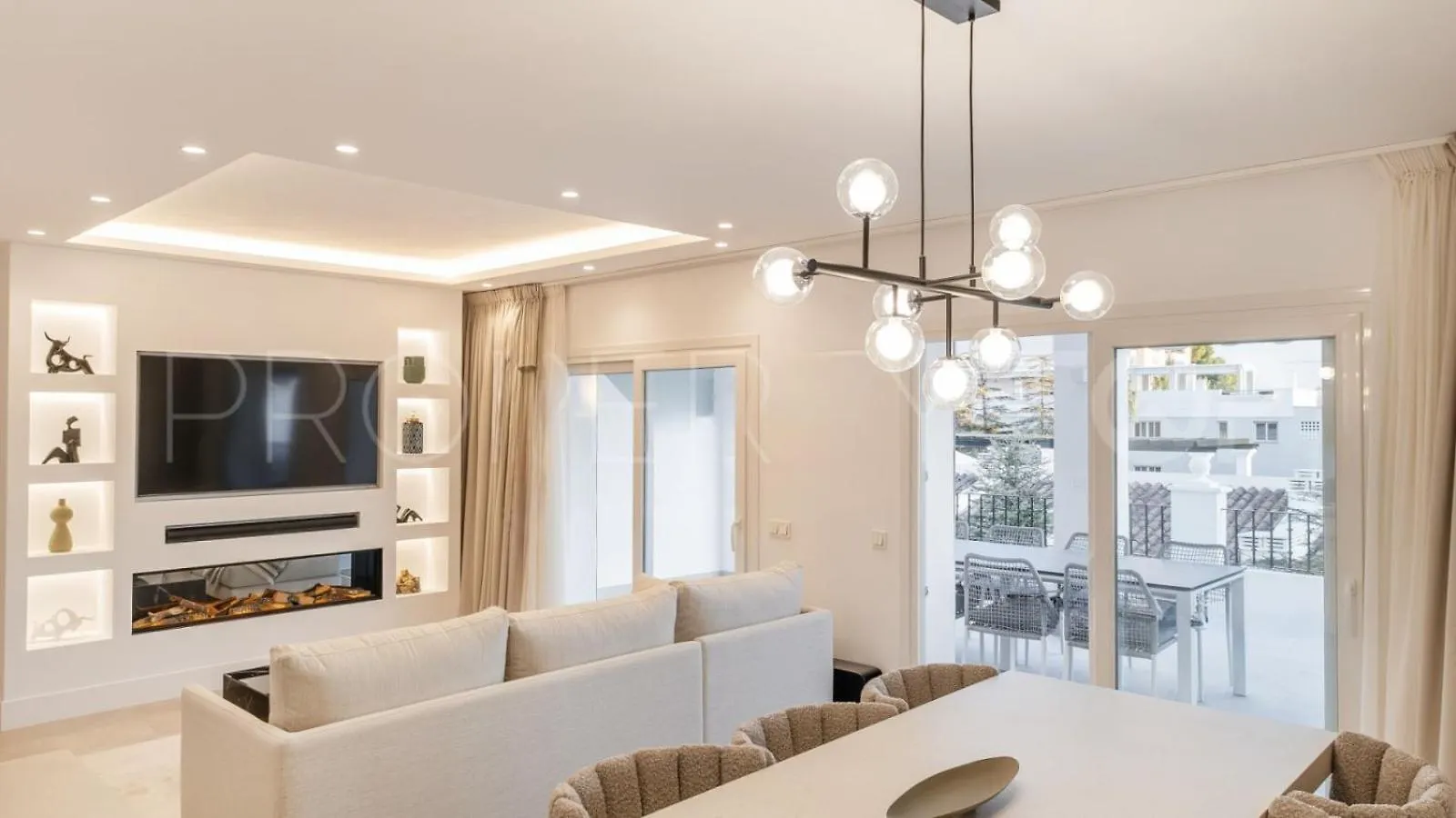 The Exquisite Townhouse In Aloha Gardens Villa Marbella