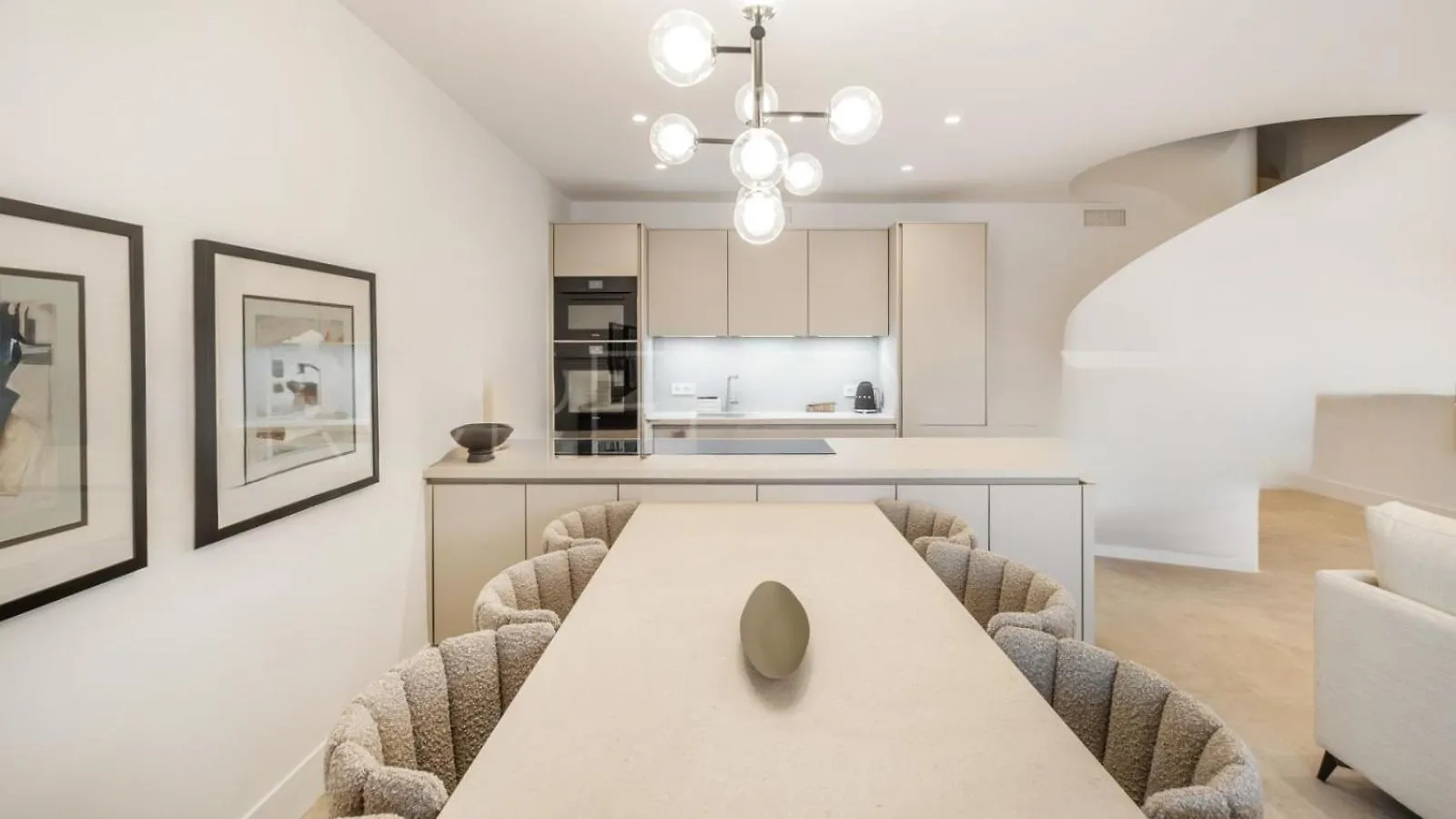 마르베야 The Exquisite Townhouse In Aloha Gardens 빌라 펜션